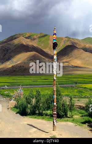 Landschaft bei Gyengong Lhakhang Tempel, Shigatse County, Tibet, China Stockfoto