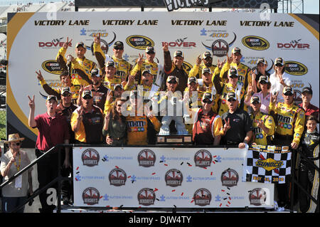 Sprint Cup Fahrer Kyle Bush Pit Lane Feier, Sprint-Cup-Sieger-Autismus spricht 400 präsentiert von HERSHEYÂ¨Ã•S Milch & Milchshakes. (Kredit-Bild: © Roland Pintilie/Southcreek Global/ZUMApress.com) Stockfoto