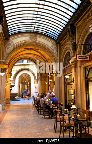 Cafe in Freyung Passage, Wien, Österreich, Mitteleuropa Stockfoto
