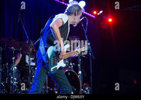 Lincoln, Kalifornien, USA. 29. November 2013. Foghat führt auf Thunder Valley Casino Resort in Lincoln, Kalifornien am 29. November 2013 Credit: Randy Miramontez/Alamy Live News Stockfoto