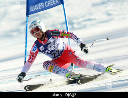 Beaver Creek, Colo, USA. 30. November 2013. 30.11.2013 Beaver Creek, Colorado USA. Julia Mancuso der Vereinigten Staaten während des Damen-FIS Ski World Cup SuperG-Rennens auf dem neuen Raptor-Kurs in Beaver Creek, Colorado. Bildnachweis: Ralph Lauer/ZUMAPRESS.com/Alamy Live-Nachrichten Stockfoto