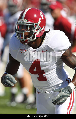 9. Oktober 2010 - Columbia, South Carolina, Vereinigte Staaten von Amerika - Alabama Crimson Tide Wide Receiver Marquis Labyrinth (4). South Carolina führt 21 über Alabama 9 bei der Hälfte. (Kredit-Bild: © Jim Dedmon/Southcreek Global/ZUMApress.com) Stockfoto