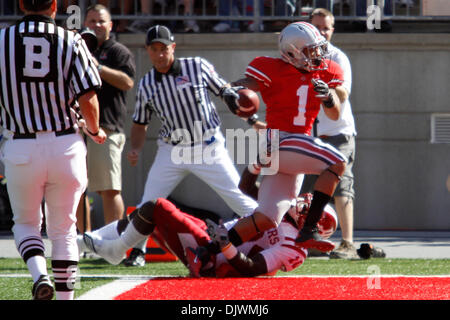 9. Oktober 2010 - Columbus, Ohio, Vereinigte Staaten von Amerika - das Spiel zwischen Indiana und Ohio State University in Ohio Stadium, Columbus, Ohio. (Kredit-Bild: © Scott Stuart/Southcreek Global/ZUMApress.com) Stockfoto