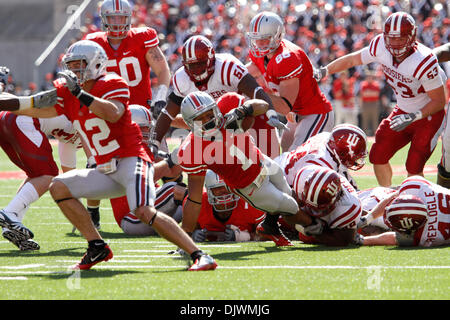 9. Oktober 2010 - Columbus, Ohio, Vereinigte Staaten von Amerika - das Spiel zwischen Indiana und Ohio State University in Ohio Stadium, Columbus, Ohio. (Kredit-Bild: © Scott Stuart/Southcreek Global/ZUMApress.com) Stockfoto