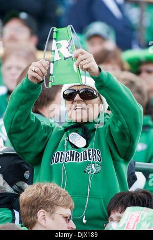 17. Oktober 2010 - Regina, Saskatchewan, Canada - Saskatchewan ehemaliger Fans in Aktion während der Saskatchewan ehemaliger Vs Calgary Stampeders Spiel im Mosaik-Stadion in Regina. Die Calgary Stampeders besiegte die Saskatchewan ehemaliger 34-26. (Kredit-Bild: © Derek Mortensen/Southcreek Global/ZUMApress.com) Stockfoto