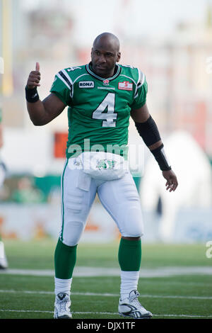 17. Oktober 2010 - Regina, Saskatchewan, Kanada - in Aktion während der Saskatchewan ehemaliger Vs Calgary Stampeders Spiel im Mosaik-Stadion in Regina. Die Calgary Stampeders besiegte die Saskatchewan ehemaliger 34-26. (Kredit-Bild: © Derek Mortensen/Southcreek Global/ZUMApress.com) Stockfoto