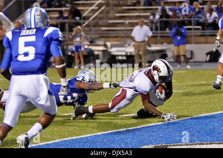 23. Oktober 2010 - Murfreesboro, Tennessee, Vereinigte Staaten von Amerika - Floyd Stadium. Mittlere Tennessee Blue Raiders besiegten Louisiana Monroe Warhawks 38-10 (Credit-Bild: © Allan Wagner/Southcreek Global/ZUMApress.com) Stockfoto