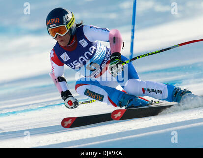 Beaver Creek, Colo, USA. 30. November 2013. 30.11.2013 Beaver Creek, Colorado USA. Fraenzi Aufdenblatten der Schweiz während des Damen-FIS Ski World Cup SuperG-Rennens auf dem neuen Raptor-Kurs in Beaver Creek, Colorado. Bildnachweis: Ralph Lauer/ZUMAPRESS.com/Alamy Live-Nachrichten Stockfoto