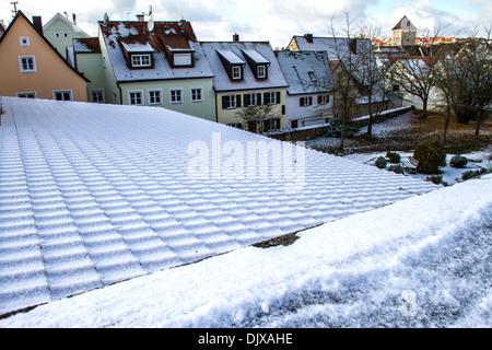 Verschneite Panorama der Wending (Gemeinde im Bezirk Bayern, Deutschland) Stockfoto