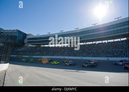 7. November 2010 - Fort Worth, Texas, Vereinigte Staaten von Amerika - Texas Motor Speedway war die Website der AAA Texas 500 NASCAR Sprint Cup Series Rennen in Fort Worth statt. (Kredit-Bild: © Jerome Miron/Southcreek Global/ZUMApress.com) Stockfoto