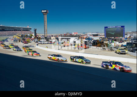 7. November 2010 - Fort Worth, Texas, Vereinigte Staaten von Amerika - Texas Motor Speedway war die Website der AAA Texas 500 NASCAR Sprint Cup Series Rennen in Fort Worth statt. (Kredit-Bild: © Jerome Miron/Southcreek Global/ZUMApress.com) Stockfoto