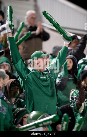 14. November 2010 fan - Regina, Saskatchewan, Kanada - A Saskatchewan ehemaliger während der Saskatchewan ehemaliger Vs b.c. Lions CFL Semi Finale der Western Spiel im Mosaik-Stadion in Regina. Saskatchewan ehemaliger besiegte die b.c. Lions 41-38 in der Overtime. (Kredit-Bild: © Derek Mortensen/Southcreek Global/ZUMApress.com) Stockfoto