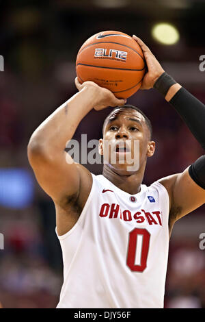 20. November 2010 schießt - Columbus, Ohio, Vereinigte Staaten von Amerika - Ohio Landesuniversität Freshman vorwärts Jared Sullinger (#0) von der Foul-Linie in der ersten Phase des Spiels in der Wert-City-Arena im Jerome Schottenstein Center in Columbus, Ohio Samstagabend 20. November 2010. Die Buckeyes besiegte die Seahawks 81-41. (Kredit-Bild: © James DeCamp/Southcreek Global/ZUMAPR Stockfoto
