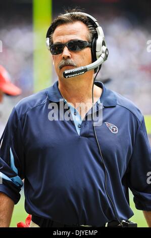 28. November 2010 Kopf - Houston, Texas, Vereinigte Staaten von Amerika - Tennessee Titans Coach Jeff Fisher während des Spiels zwischen den Houston Texans und die Tennessee Titans. Die Texaner aussperren der Titans 20-0. (Kredit-Bild: © Jerome Miron/Southcreek Global/ZUMAPRESS.com) Stockfoto
