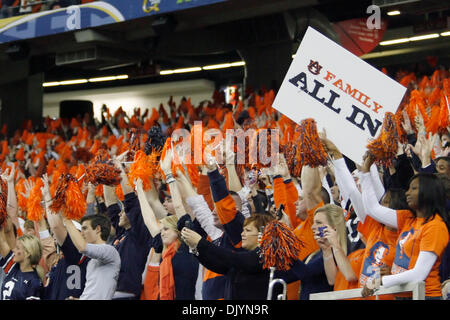 4. Dezember 2010 - Atlanta, Al, Vereinigte Staaten von Amerika - während die SEC Championship-Fußball-Spiel zwischen South Carolina und Auburn. Auburn besiegte South Carolina 56-17, in The Georgia Dome auf der SEC-Weltmeister geworden. (Kredit-Bild: © Jason Clark/Southcreek Global/ZUMAPRESS.com) Stockfoto