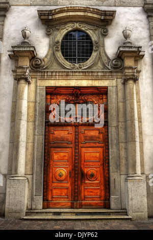 Eingangstür in Solothurn (Schweiz), HDR Stockfoto