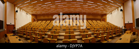 Leeren Hörsaal an die Eidgenössische Hochschule der Technologie (ETH) in Zürich, Panorama Stockfoto