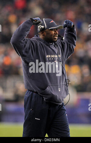 19. Dezember 2010 - Foxborough, Massachusetts, Vereinigte Staaten von Amerika - The New England Patriots besiegen die Green Bay Packers 31 - 27 im Gillette Stadium. (Kredit-Bild: © Geoff Bolte/Southcreek Global/ZUMAPRESS.com) Stockfoto