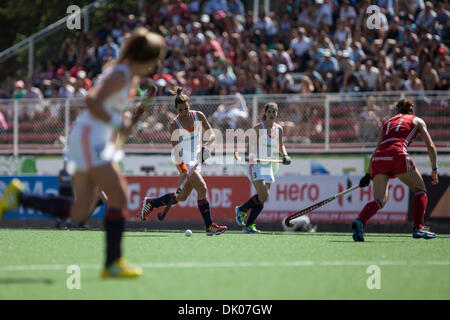 Tucuman, Argentinien. 30. November 2013. England gegen Niederlande, Womens Hockey World League Finale, Credit: Action Plus Sport/Alamy Live News Stockfoto