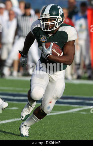 1. Januar 2011 - Orlando, Florida, Vereinigte Staaten von Amerika - Michigan State RB Larry Caper (22) im Rahmen der 2011 Capital One Bowl in Orlando, Florida.  Alabama besiegte Michigan State 49-7. (Kredit-Bild: © Don Montague/Southcreek Global/ZUMAPRESS.com) Stockfoto