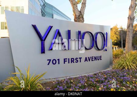 26. Juni 2013 - Sunnyvale, Kalifornien, USA - die YAHOO! Konzern-Hauptsitz in Sunnyvale, Kalifornien. YAHOO! Inc. ist ein amerikanisches multinationales Internet-Unternehmen mit Hauptsitz in Sunnyvale, Kalifornien. Yahoo wurde von J. Yang und D. Filo im Januar 1994 gegründet und beschäftigt 11.500 Mitarbeiter. (Kredit-Bild: © Peter Thoshinsky/ZUMA Wire/ZUMAPRESS.com) Stockfoto