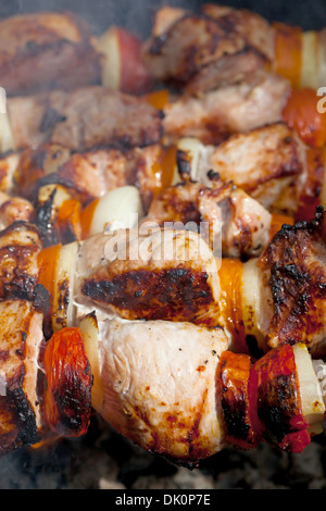 Schaschlik am Spieß Stockfoto
