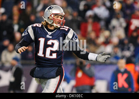 19. Dezember 2010 - Foxborough, Massachusetts, Vereinigte Staaten von Amerika - Tom Brady, New England Patriots Quarterback (Kredit-Bild: © Geoff Bolte/Southcreek Global/ZUMAPRESS.com) Stockfoto