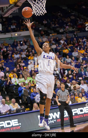 23. Januar 2011 macht - Baton Rouge, Louisiana, Vereinigte Staaten von Amerika - LSU Lady Tiger Wächter Katherine Graham (1) einer Lay up Schuss während der ersten Hälfte. LSU besiegte Florida 72-58. (Kredit-Bild: © Joseph Bellamy/Southcreek Global/ZUMAPRESS.com) Stockfoto