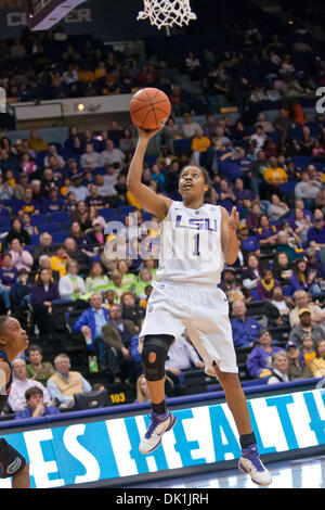 23. Januar 2011 macht - Baton Rouge, Louisiana, Vereinigte Staaten von Amerika - LSU Lady Tiger Wächter Katherine Graham (1) einer Lay up Schuss während der ersten Hälfte. LSU besiegte Florida 72-58. (Kredit-Bild: © Joseph Bellamy/Southcreek Global/ZUMAPRESS.com) Stockfoto