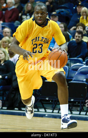 25. Januar 2011 - Toledo, Ohio, Vereinigte Staaten von Amerika - Toledo bewachen Malcolm Griffin (#23) während der Spielaktion.  Bowling Green Falcons besiegte die Toledo Rockets 70-64 in Savage Arena in Toledo, Ohio. (Kredit-Bild: © Scott Grau/Southcreek Global/ZUMAPRESS.com) Stockfoto