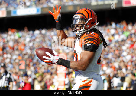 San Diego, CA, USA. 1. Dezember 2013. 1. Dezember 2011 feiert - San Diego, Kalifornien, USA - Cincinnati Bengals BENJARVUS grün-ELLIS ein Touchdownl während ein NFL-Spiel gegen die San Diego Chargers im Qualcomm Stadium. Bildnachweis: KC Alfred/ZUMAPRESS.com/Alamy Live-Nachrichten Stockfoto