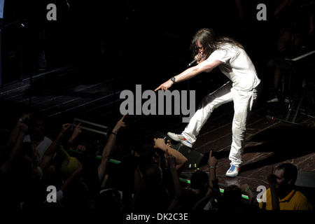 Andrew WK tritt an Revolution Leben ft. Lauderdale, Florida - 07.04.12 Stockfoto