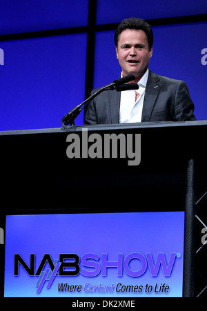 Donny Osmond Milwaukee Brewers Live Kommentar Stimme Bob Uecker Fame in NAB Broadcasting Hall Of auf NAB in Las Vegas Stockfoto