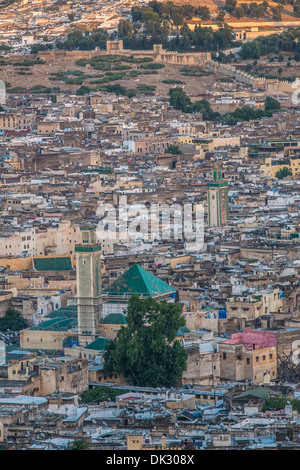 Die unglaublich riesige Medina von Fes Stockfoto