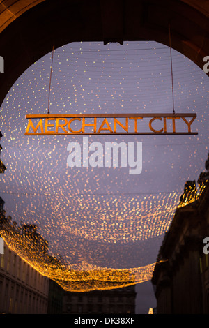 Merchant City Zeichen im Royal Exchange Square, Glasgow, Schottland Stockfoto