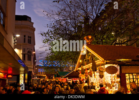 Birmingham Weihnachtsmarkt auch als Frankfurter Weihnachtsmarkt in Birmingham Birmingham West Midlands England UK GB EU Europa bekannt Stockfoto