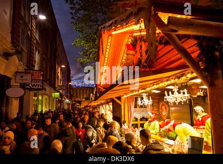 Birmingham Weihnachtsmarkt auch als Frankfurter Weihnachtsmarkt in Birmingham Birmingham West Midlands England UK GB EU Europa bekannt Stockfoto