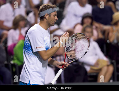 13. März 2011 - Indian Wells, Kalifornien, USA - Mardy Fish (USA) in Aktion während der zweiten Runde der Herren von BNP Paribas Open 2011 auf der Indian Wells Tennis Garden in Indian Wells, Kalifornien statt. Fisch-Verlust mit einer Punktzahl von 7: 5 6: 4. (Kredit-Bild: © Gerry Maceda/Southcreek Global/ZUMAPRESS.com) Stockfoto