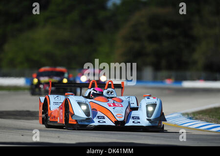 17. März 2011 - Sebring, Florida, USA-Oak Racing Perscarolo Fahrer MATTHIEU LAHAYE während des Trainings für die 12 Stunden von Sebring, Florida Sebringin. (Kredit-Bild: © Rainier Ehrhardt/ZUMApress.com) Stockfoto