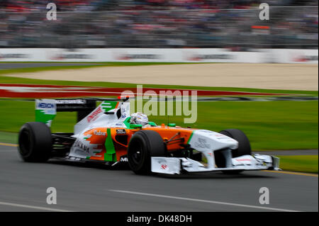 26. März 2011 - üben, Melbourne, Victoria, Australien - Adrian Sutil (Deutschland) der Force India F1 Team Auto (14) während der Sitzung drei 2011 Formel 1 Australian Grand Prix auf dem Albert Park Circuit, Melbourne, Australien. (Kredit-Bild: © Sydney Low/Southcreek Global/ZUMAPRESS.com) Stockfoto