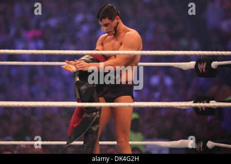 3. April 2011 - Atlanta, Georgia, USA - CODY RHODES bereitet sein Match mit Rey Mysterio bei Wrestlemania. (Kredit-Bild: © Matt Roberts/ZUMAPRESS.com) Stockfoto