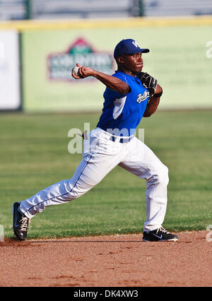 19. Juli 2011 - Fort Worth, Texas, USA - Fort Worth Katzen Infielder Aljay Davis (7) in Aktion während der amerikanischen Vereinigung der Independent Professional Baseball Spiel zwischen Gary Southshore Railcats und Fort Worth Katzen auf dem historischen LaGrave-Baseball-Feld in Fort Worth, Tx. Gary Southshore Niederlagen Fort Worth 7 bis 3. (Kredit-Bild: © Dan Wozniak/Southcreek Global/ZUMAPRES Stockfoto