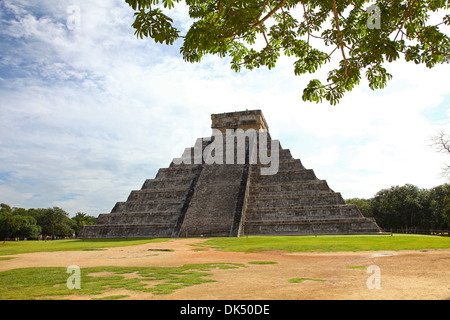 Trat der Pyramide des Kukulkan, El Castillo Chichen Itza Maya-Ruinen auf der Yucatan Halbinsel Mexico North America Stockfoto