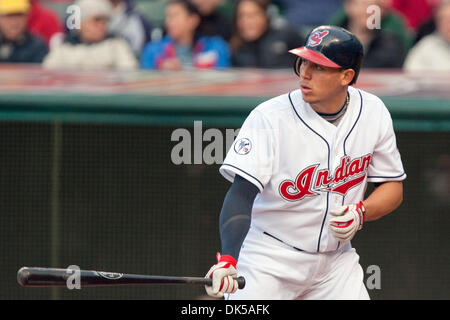 29. April 2011 - Cleveland, Ohio, USA - Cleveland Shortstop Asdrubal Cabrera (13) an bat im ersten Inning gegen Detroit.  Die Cleveland Indians versammelt, um die Detroit Tigers 9-5 an Progressive Field in Cleveland, Ohio zu besiegen. (Kredit-Bild: © Frank Jansky/Southcreek Global/ZUMAPRESS.com) Stockfoto