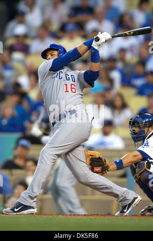3. Mai 2011 - Los Angeles, California, Vereinigte Staaten von Amerika - Chicago Cubs dritte Baseman Aramis Ramirez (16) nimmt eine große Schaukel auf einem Stellplatz im zweiten Inning, während eines Spiels zwischen der nationalen Liga Central Division Chicago Cubs und die Western Division Los Angeles Dodgers im Dodger Stadium. Die Cubs besiegt die Dodgers 4-1. (Kredit-Bild: © Tony Leon/Southcreek Global/ZUMA Stockfoto