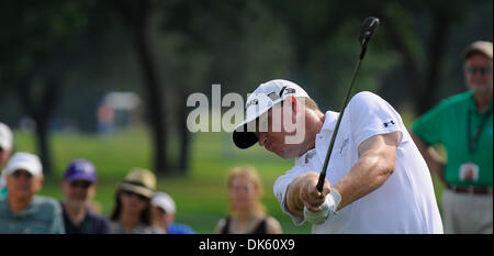 19. Mai 2011 - Fort Worth, Texas, USA - 19.05.2011. CHAD CAMPBELL Treffer vom 10. Abschlag in der ersten Runde des Crowne Plaza Invitational im Colonial in Fort Worth, Texas. (Kredit-Bild: © Ralph Lauer/ZUMAPRESS.com) Stockfoto