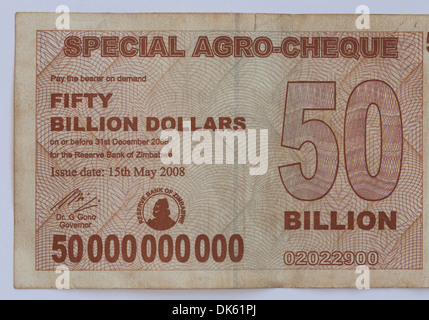 Ein 50 Milliarden Simbabwe-Dollar Note - Simbabwe-Dollar die offizielle Währung von Simbabwe von 1980, 12. April 2009 wurde Stockfoto