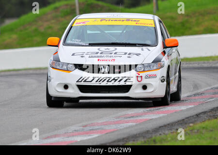 22. Mai 2011 qualifiziert - Bowmanville, Ontario, Kanada - Lawson Aschenbach Darnestown, MD fahren #71 (TC) Kompass 360 Honda Civic Si zweite Runde 6 der Pirelli SCCA World Challenge. (Kredit-Bild: © Keith Hamilton/Southcreek Global/ZUMAPRESS.com) Stockfoto