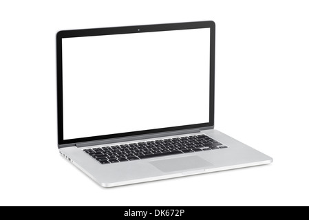 Gedreht in einem leichten Winkel modernen Laptop mit leeren Bildschirm ist isoliert auf weißem Hintergrund. Hohe Qualität. Stockfoto