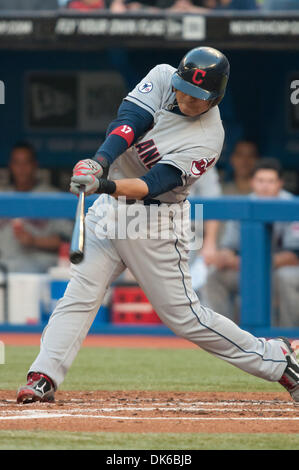 31. Mai 2011 - Toronto, Ontario, Kanada - Cleveland Indians Recht Fielder Shin-soo Cho (17) in Aktion in einem Spiel zwischen den Cleveland Indians und die Toronto Blue Jays im Rogers Centre, Toronto, Ontario. Die Cleveland Indians besiegen die Toronto Blue Jays-6 - 3. (Kredit-Bild: © Keith Hamilton/Southcreek Global/ZUMAPRESS.com) Stockfoto